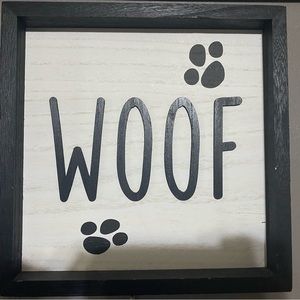 Woof sign